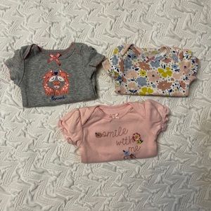 NB 3 Pack Short Sleeve Onesies